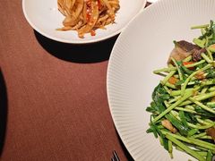 -荷栖小院·品质江西菜(红谷滩店)