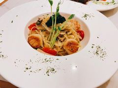蒜香带子点鱼子天使面-La-Serene Café
