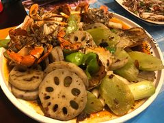 -臻鲜燕海鲜融合餐厅(金陵style店)