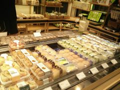 面包甜点陈列柜-超港·蛋糕面包(芜湖步行街店)