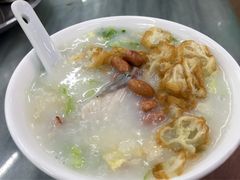艇仔粥-穗银肠粉店(东川路店)