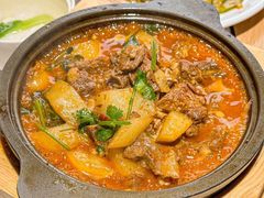 -嫩芽 ·地道重庆菜(十八梯露台夜景店)