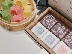 -阮大兴糕团(杭州西湖银泰百货店)