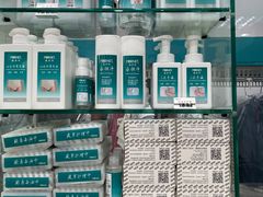 -福奈特洗衣·洗鞋·奢侈品护理(真北店)