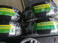 -倍耐力轮胎专卖店(碧云路店)