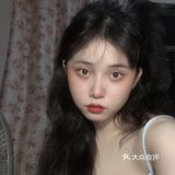烫完这头发整晚都睡不着 这也太好看了吧！