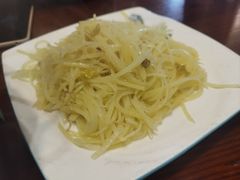 -钟掌勺忘不了地道湘菜(新天地假日广场店)