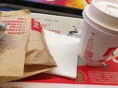 -肯德基(芳和店)