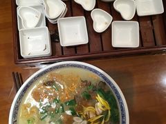 -香麒园·过桥米线·南湖雅宴