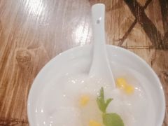 -香山湖家家宴(中山陵店)