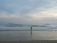 -三亚湾海居铂尔曼度假酒店