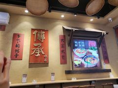 -霸舌生滚牛肉米粉(天生街道店)