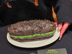-HOT CRUSH趁热集合·现烤面包(上海环球港店)