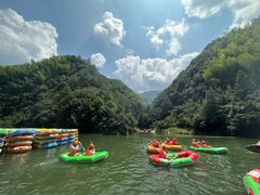 -安吉龙王山峡谷漂流