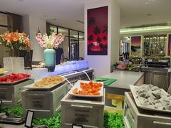 -海口绿发希尔顿酒店-田园汇自助餐·三文鱼·海鲜