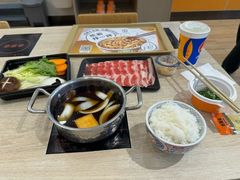 -吉野家(秀谷店)