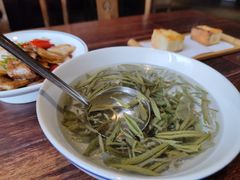 西湖莼菜汤-大牌大·传统杭帮菜(湖滨店)