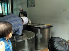 -桥里桥烧饼铺