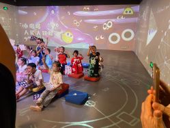 -小鸡哆哆故事屋·儿童乐园(嘉里城店)