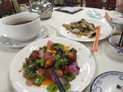 -品香菜馆(旗峰路中侨大厦店)