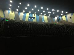 -天幕新彩云国际影城(激光巨幕店)