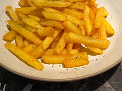 -LESCEDARS Brasserie Bistro香柏树