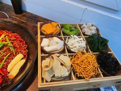 -芈重山老火锅(洪崖洞店)