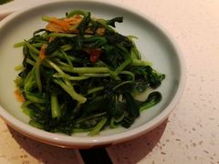 邹山腐皮鸡毛菜-竹外桃花·江南小酒馆(SKP·S店)