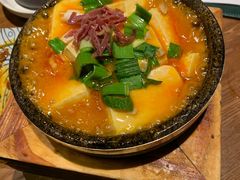 -云海肴·汽锅鸡·云南菜(天山百盛优客店)