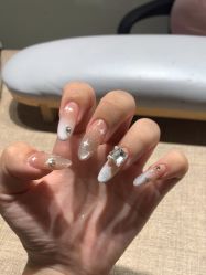 -艾珂·美甲美睫