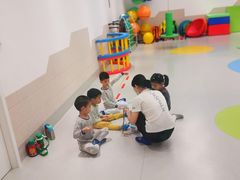 -金色雨林感统教育(北苑华贸天地店)