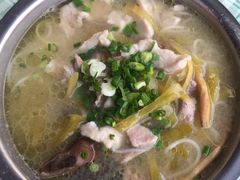 -老字号巴山酸菜米线(巴渝佳梦小区店)