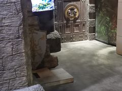 -暴风岛沉浸式体验馆(百联世纪店)