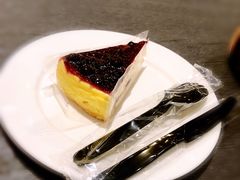 蓝莓芝士蛋糕-瑞幸咖啡(长楹天街店)