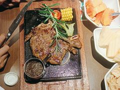 -豪客来牛排(空港华联店)