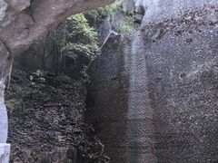-伍山石窟