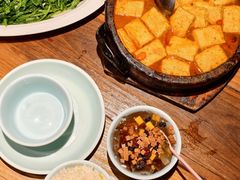 石锅包浆豆腐-缘生态云南菜·野生菌庭院餐厅(华侨城店)