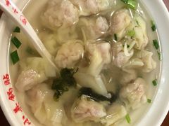 鲜肉小馄饨-小姜锅贴(凤凰街店)