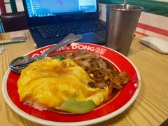 香煎鸡腿扒滑蛋饭-伙记茶档(龙海风情小镇店)