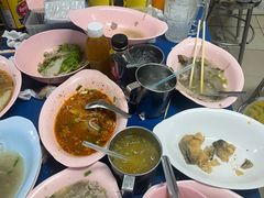 -榮泰米粉湯(Left Shop)