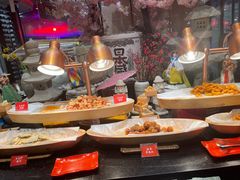 -四海一家自助餐(益田假日广场店)