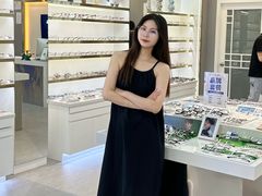 -视野联行眼镜(第一国际店)