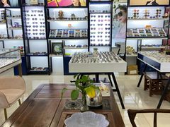 -三叶眼镜城·好视力眼镜店