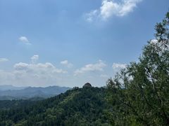 -磬锤峰森林公园