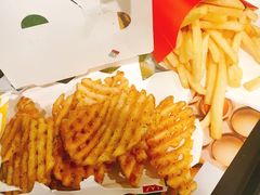 -麦当劳(百联西郊购物中心店)