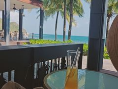 -半山半岛洲际度假酒店-沙滩吧