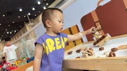 -奈尔宝家庭中心·亲子餐厅(华采天地店)