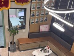 -半岛宠物医院24小时·内窥镜·牙科·碎石中心(府城大道店)