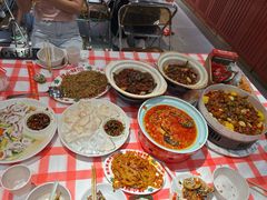 -辣小鲜·南昌大排档(船山路店)