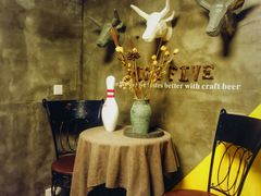 -HIGH FIVE哈福手工汉堡(桂林路店)